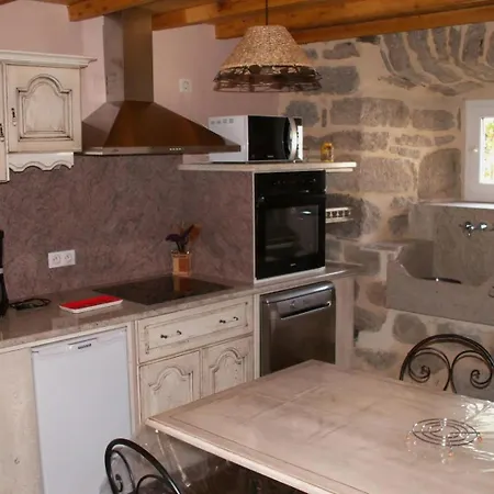 La Campone 2/4 Personnes Montbel (Lozere)