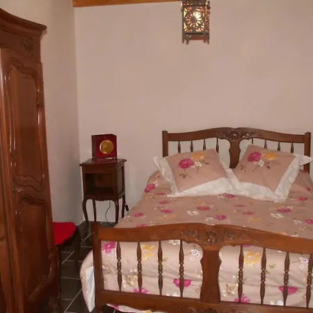 La Campone 2/4 Personnes Hébergement de vacances Montbel (Lozere)